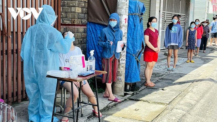 Extensive testing is the best way to early detect and saparate F0 cases from the community. Photo: VOV Extensive testing is the best way to early detect and saparate F0 cases from the community. Photo: VOV