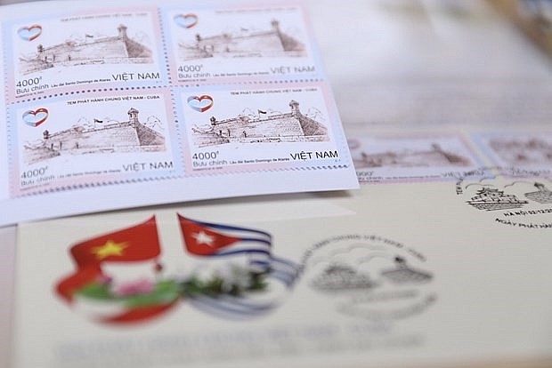 A postal stamp commemorates the Vietnam-Cuba relations. Photo: VNA A postal stamp commemorates the Vietnam-Cuba relations. Photo: VNA