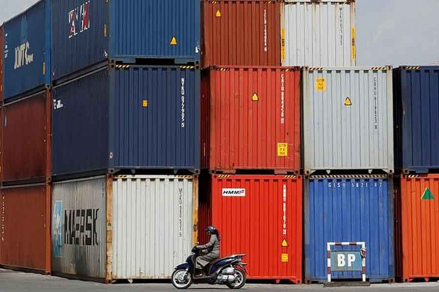 Vietnam's Superb Export Performance Set Example for Bangladesh Vietnam's Superb Export Performance Sets Example for Bangladesh