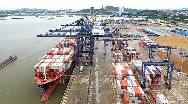 The Cai Lan International Container Terminal in the northern province of Quang Ninh ranked at 46th in the Container Port Performance Index launched by World Bank and IHS Markit. Photo: VNA The Cai Lan International Container Terminal in the northern province of Quang Ninh ranked at 46th in the Container Port Performance Index launched by World Bank and IHS Markit. Photo: VNA