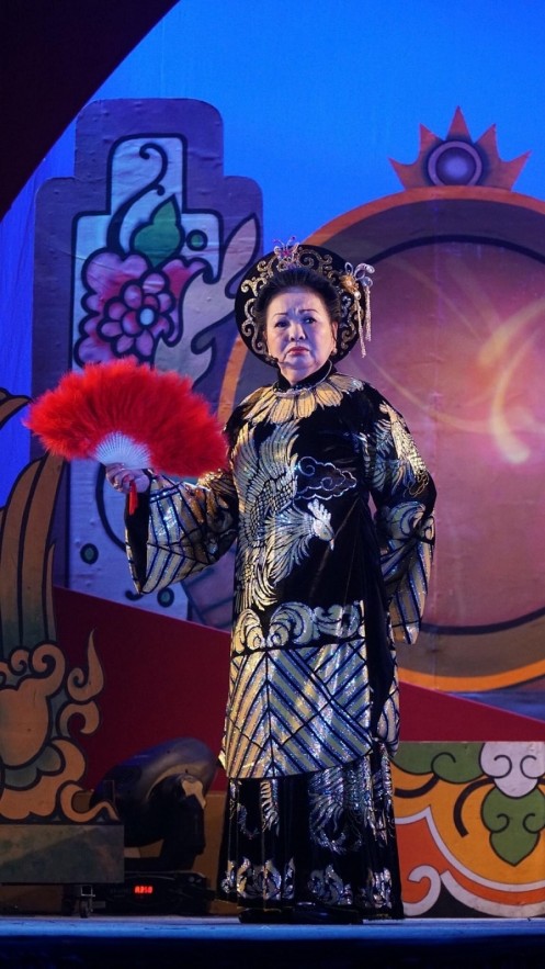 Preserving Vietnamese Reformed Theater Through Memorabilia Vietnamese Theater: Meet Cai Luong's Power Couple