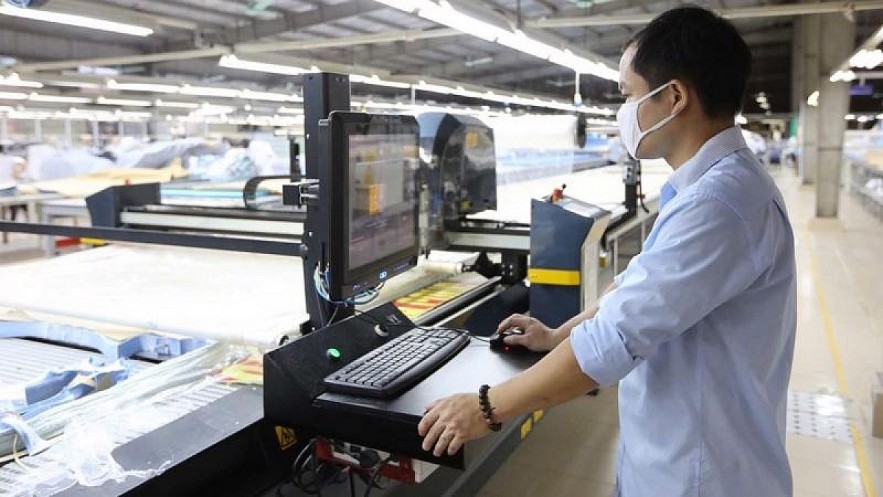 Digital transformation can be seen as a necessary Vietnam News Today (Dec. 27): Promoting Digital Transformation Seen as 'Vaccine' for Economic Recovery
