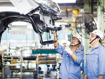 asean site optimistic about vietnams economy in gloomy global picture