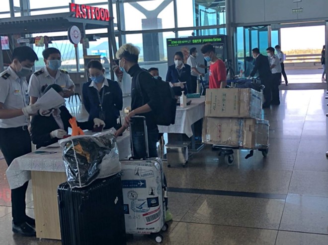 Vietnam, China coordinate to bring back Chinese travelers affected by flight suspension vietnam china coordinate to bring back chinese travelers affected by flight suspension