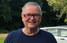 an american telling a truth about unknown information on covid 19 in vietnam