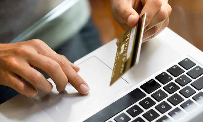 E-commerce Reports 2021-2022: Vietnam Leads The Region in Digital Transformation E-commerce Reports 2021-2022: Vietnam Leads The Region in Digital Transformation