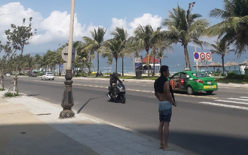 ‘I’ve been incredibly surprised at the response to contain this deadly disease’, American man living in Da Nang amid COVID-19 ive been incredibly surprised at the response to contain this deadly disease american man living in da nang amid covid 19