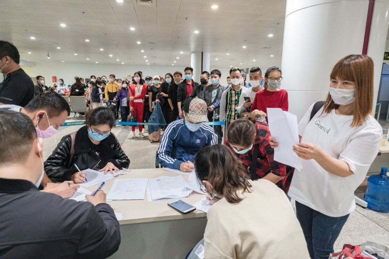 Vietnam announces quarantine on all passengers starting March 21 vietnam announces quarantine on all passengers starting march 21
