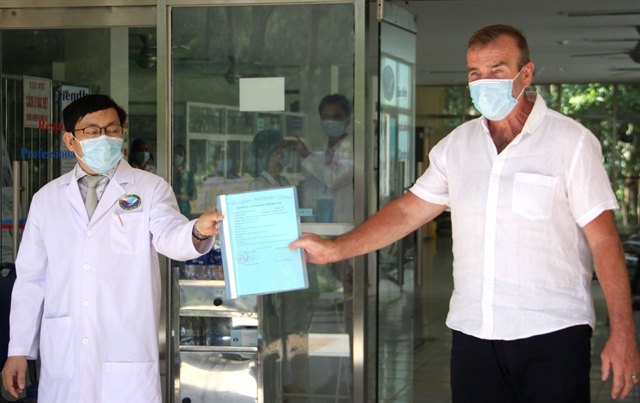 British COVID-19 patient thanks Vietnam for being successfully treated british covid 19 patient thanks vietnam for being successfully treated