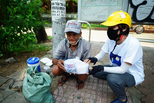 Vietnamese show kindness amid COVID-19 pandemic vietnamese show kindness amid covid 19 pandemic
