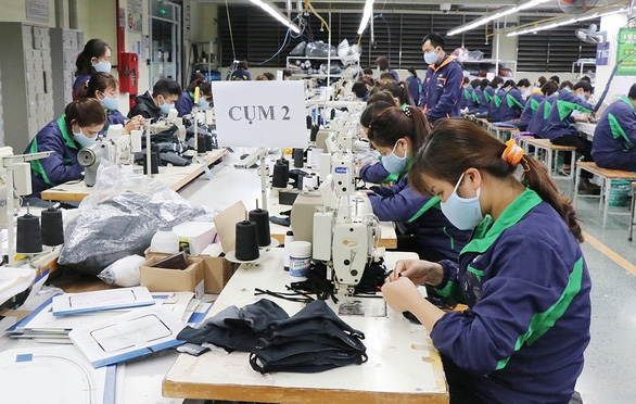 Made-in-Vietnam face masks exported to US, EU made in vietnam face masks exported to us eu