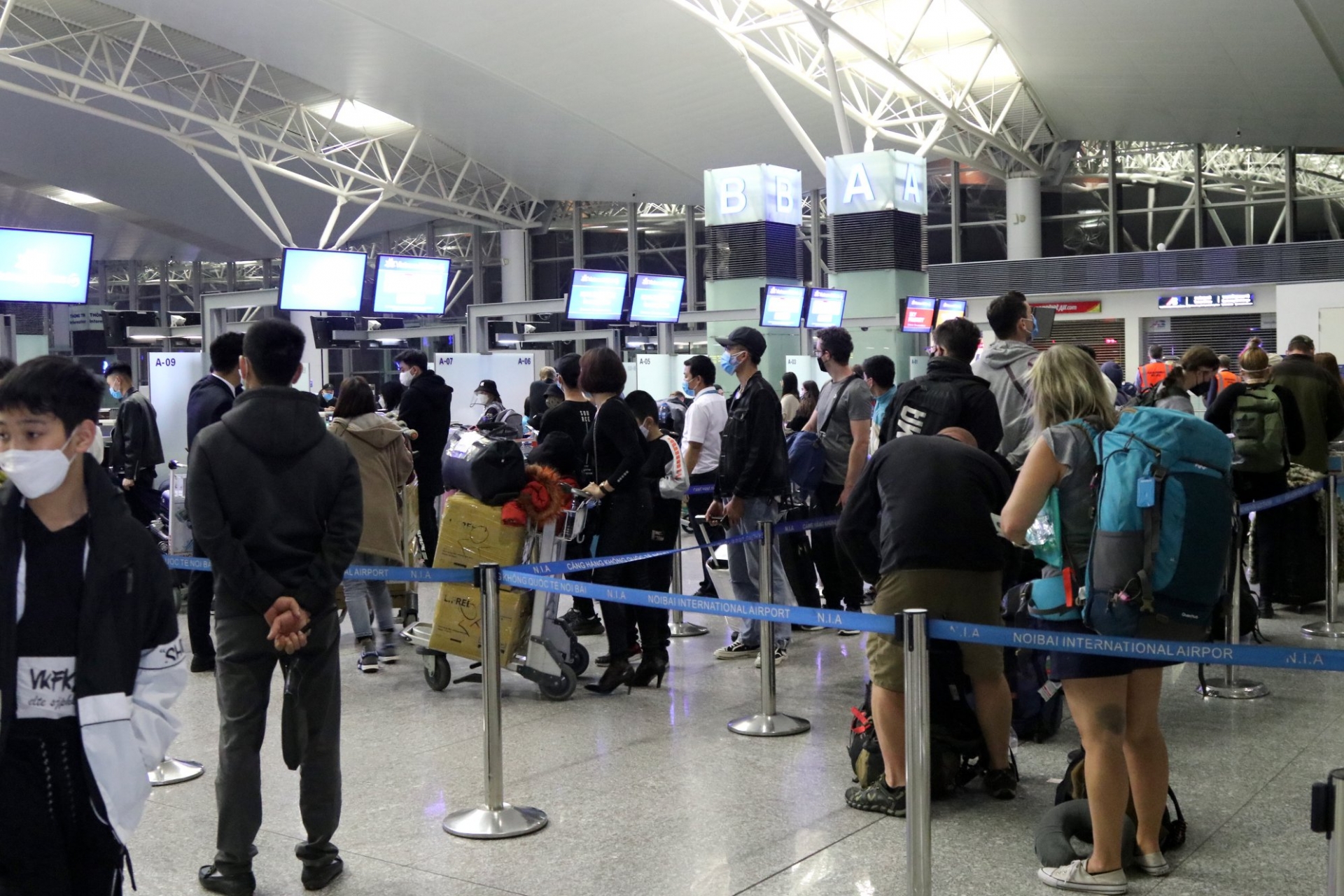 British Ambassador thanks Vietnam for its support to repatriate UK citizens british ambassador thanks vietnam for its support to repatriate uk citizens