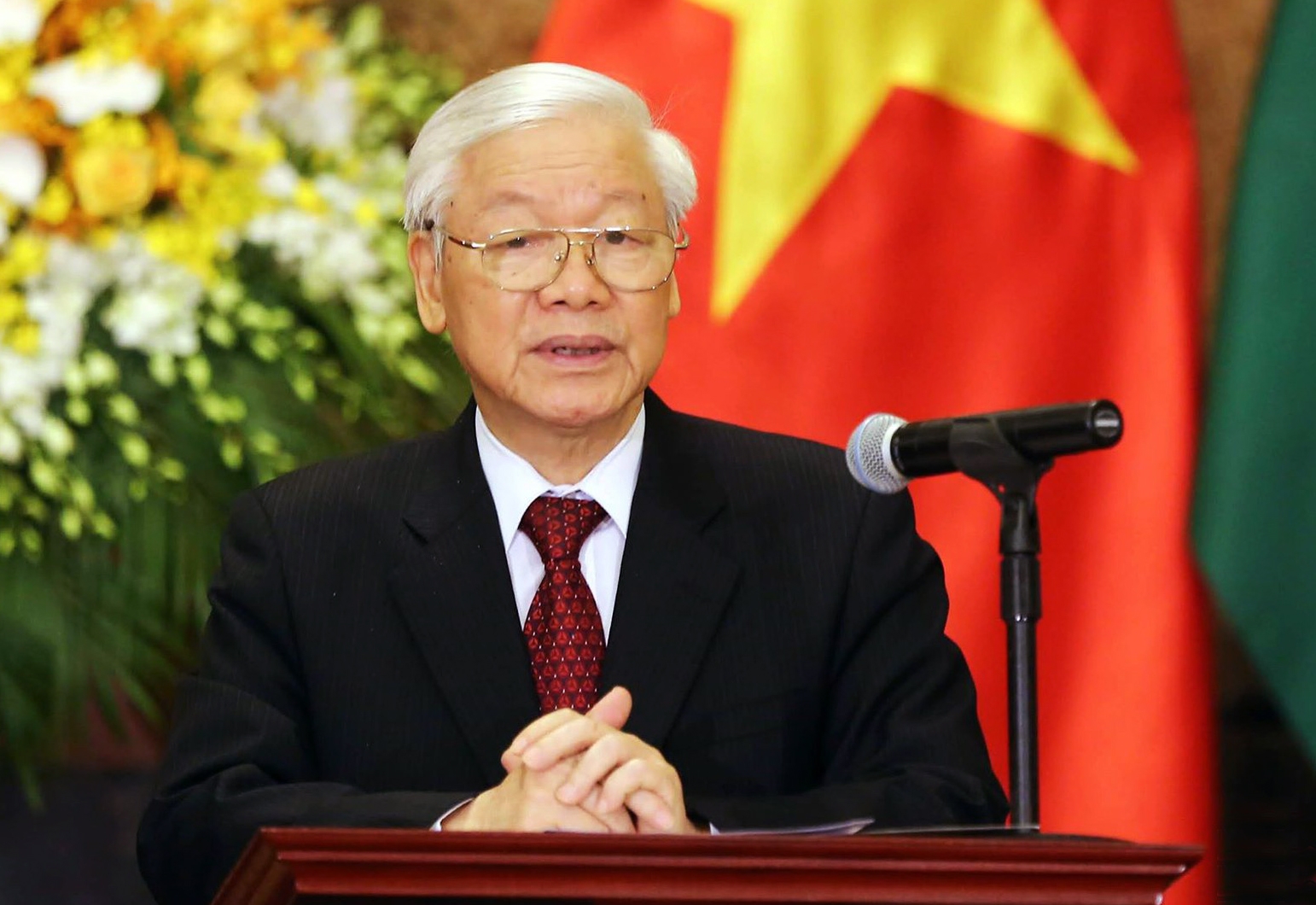Party General Secretary and President congratulates Vietnam Journalists' Association on 70th anniversary party general secretary and president congratulates vietnam journalists association on 70th anniversary