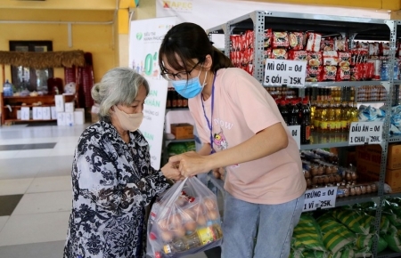 First ‘Zero-VND Happy Supermarket’ launched in Ho Chi Minh city