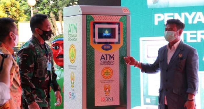 Indonesia replicates Vietnam’s ‘Rice ATM’ to support those in need during COVID-19 indonesia replicates vietnams rice atm to support those in need during covid 19