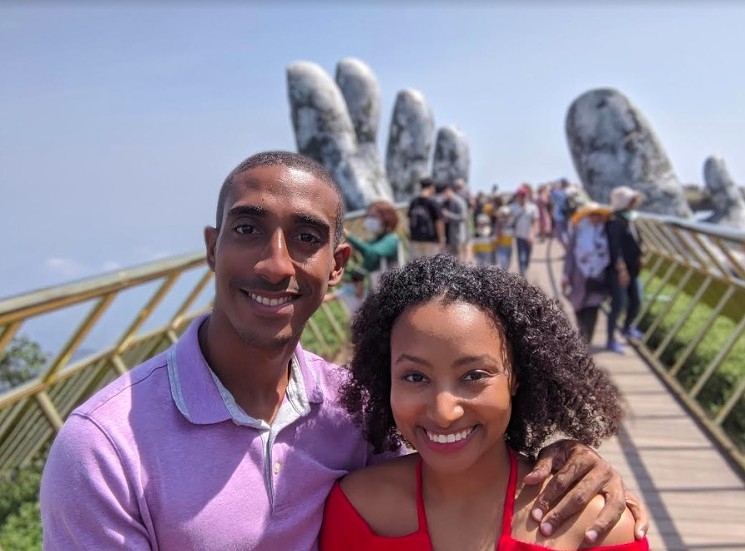 US couple: Vietnamese are very friendly, as long as you wear mask and not being careless us couple vietnamese are very friendly as long as you wear mask and not being careless