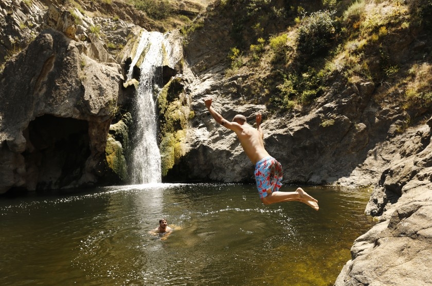 Paradise Falls in Thousand Oaks to close indefinitely due to crowds, trash paradise falls in thousand oaks to close indefinitely due to crowds trash
