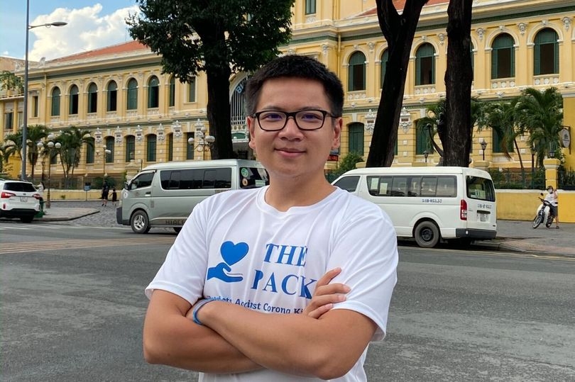 Vietnamese student helps international arrivals while stuck in Vietnam quarantine camp vietnamese student helps international arrivals while stuck in vietnam quarantine camp