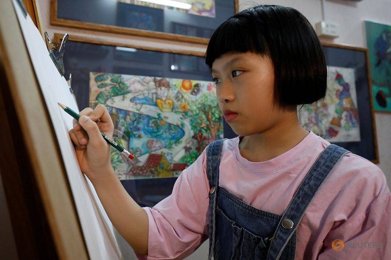 Vietnamese 10-year-old painter creates art from coronavirus chaos vietnamese 10 year old painter creates art from coronavirus chaos