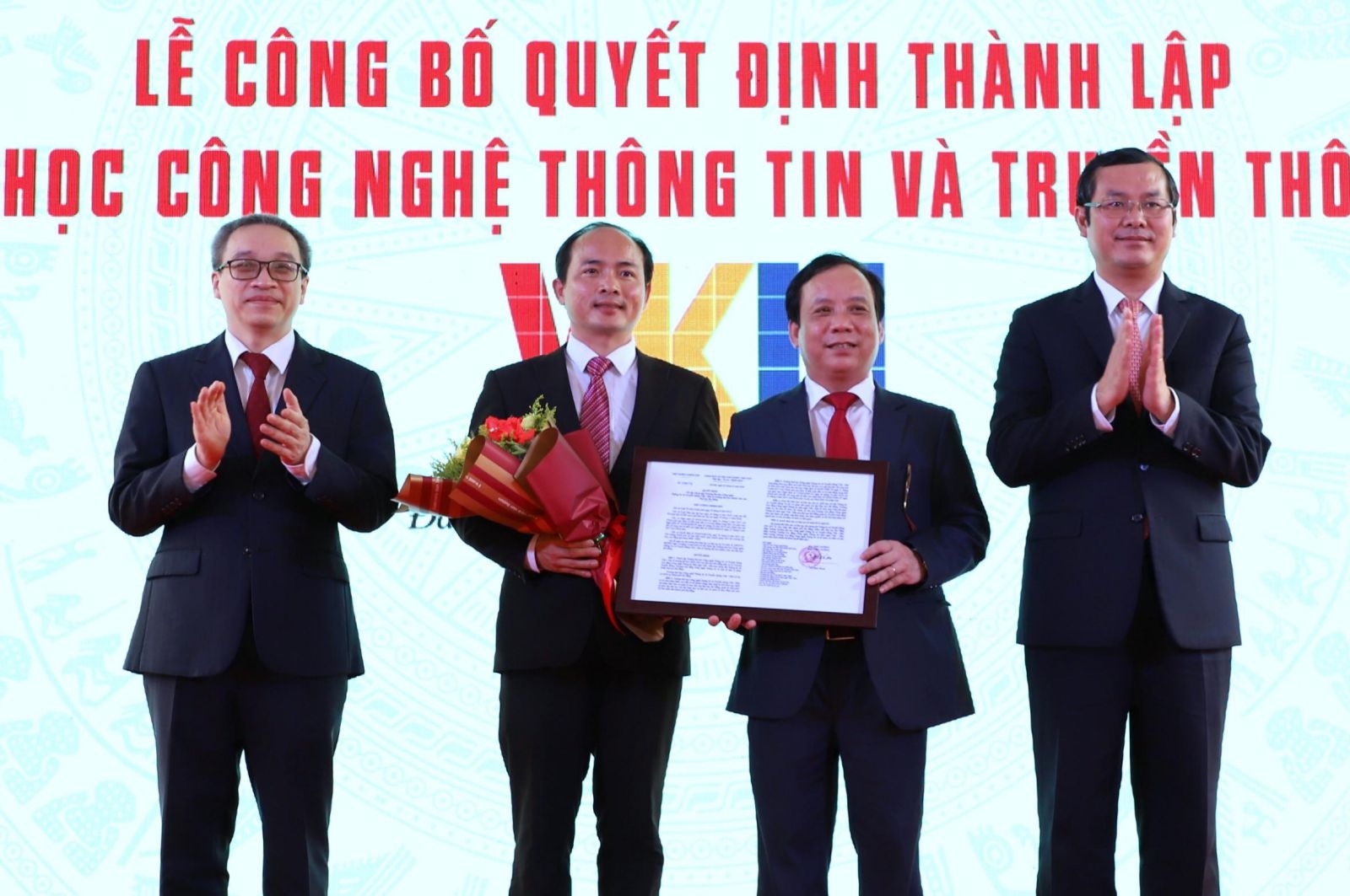 undefined 5819 eb282c51c67c3b22626d
