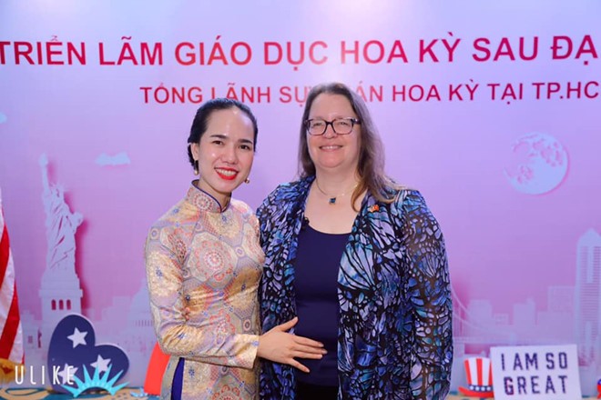 US First Lady Michelle Obama in the eyes of Vietnamese women us first lady michelle obama in the eyes of vietnamese women