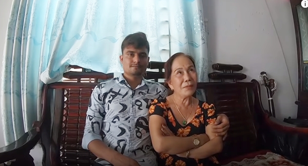 Surprised cross-border love story with 41 year gap of a Vietnamese and Pakistani couple vietnamese and pakistani couple whose age difference is 41 years old