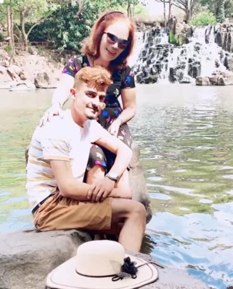 Surprised cross-border love story with 41 year gap of a Vietnamese and Pakistani couple vietnamese and pakistani couple whose age difference is 41 years old