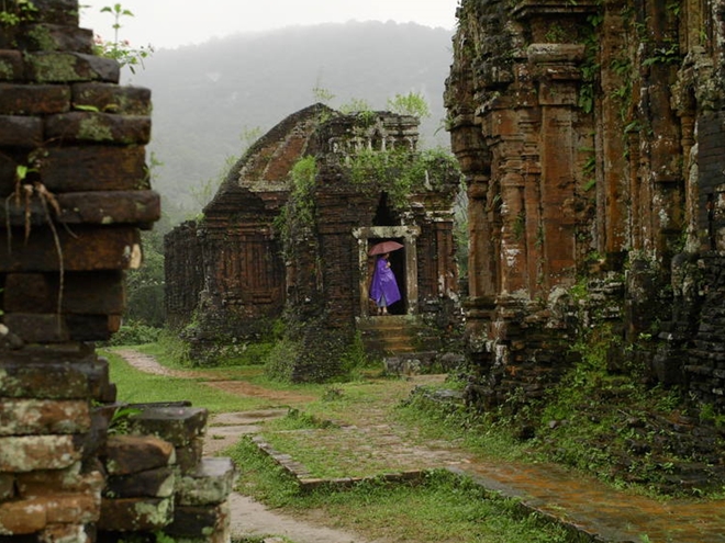 Indian experts help Quang Nam preserve My Son Sanctuary Indian experts help Quang Nam preserve My Son Sanctuary