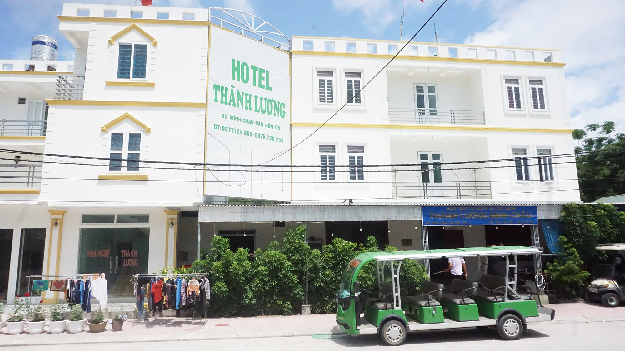 Minh Chau, Quan Lan and Ngoc Vung Islands ready for summer tourism minh chau quan lan and ngoc vung islands ready for summer tourism