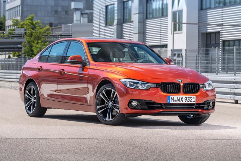 Tầm giá 1,5 tỷ: Chọn Mercedes C-Class, BMW 3 Series hay Audi A4 chơi Tết 2020? tam gia 15 ty chon mercedes c class bmw 3 series hay audi a4 choi tet 2020