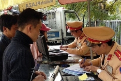 muc xu phat khong chap hanh hieu lenh cua canh sat giao thong moi nhat nam 2020