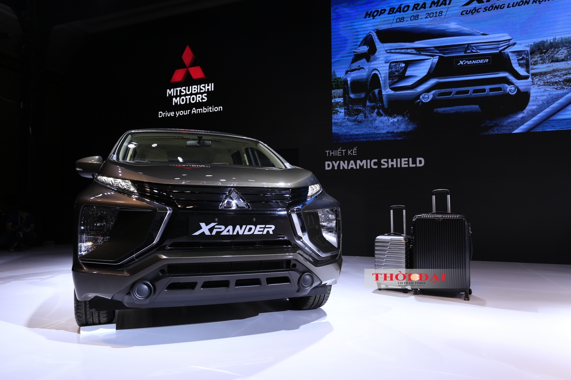 gia xe o to mitsubishi moi nhat thang 42020 xpander tu 550 trieu dong