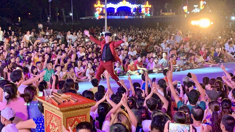 Tin giải trí sao Việt hôm nay (6/9): Bảo Hân lên tiếng về tin đồn sửa mũi tin giai tri sao viet hom nay 69 bao han len tieng ve tin don sua mui