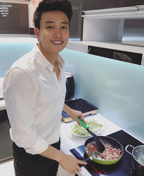 Tin giải trí sao Việt hôm nay (6/9): Bảo Hân lên tiếng về tin đồn sửa mũi tin giai tri sao viet hom nay 69 bao han len tieng ve tin don sua mui