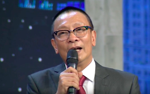 Tin giải trí sao Việt hôm nay (23/9): Hồ Ngọc Hà nói gì trước tin đồn từng yêu đạo diễn? tin giai tri sao viet hom nay 239 ho ngoc ha noi gi truoc tin don tung yeu dao dien