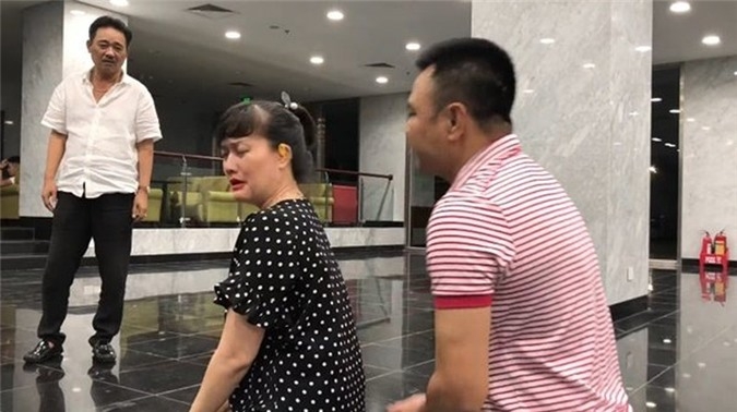 Tin giải trí sao Việt hôm nay (2/10): Ngọc Trinh khóa trang cá nhân, Hoa hậu Ngọc Hân bất ngờ tái xuất tin giai tri sao viet hom nay 210 ngoc trinh khoa trang ca nhan hoa hau ngoc han bat ngo tai xuat