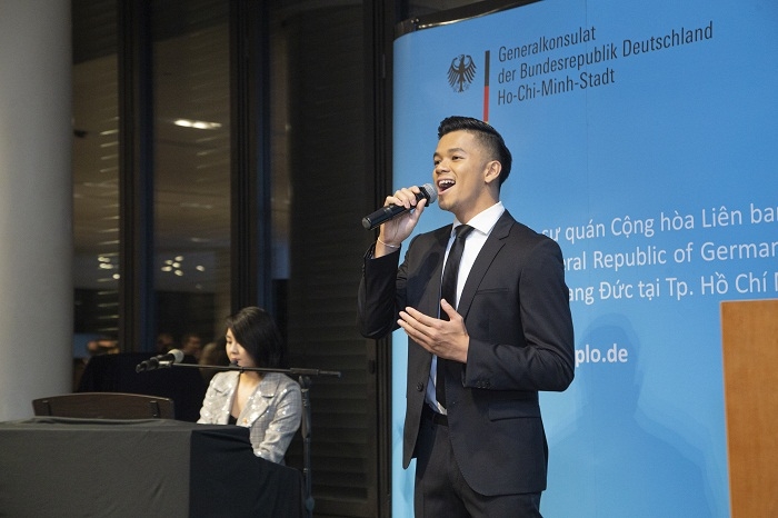 Tin giải trí sao Việt hôm nay (4/10): Hồ Ngọc Hà giận dỗi Kim Lý, Kiều Loan lọt top 3 bình chọn Hoa hậu Hòa bình Quốc tế tin giai tri sao viet hom nay 410 ho ngoc ha gian doi kim ly kieu loan lot top 3 binh chon hoa hau hoa binh quoc te