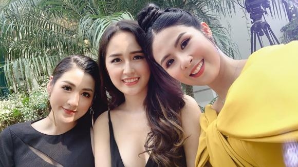 Tin giải trí sao Việt hôm nay (13/10): Mai Phương Thúy hội ngộ Ngọc Hân, Ngọc Trinh lại phát ngôn gây sốc tin giai tri sao viet hom nay 1310 mai phuong thuy hoi ngo ngoc han ngoc trinh lai phat ngon gay soc