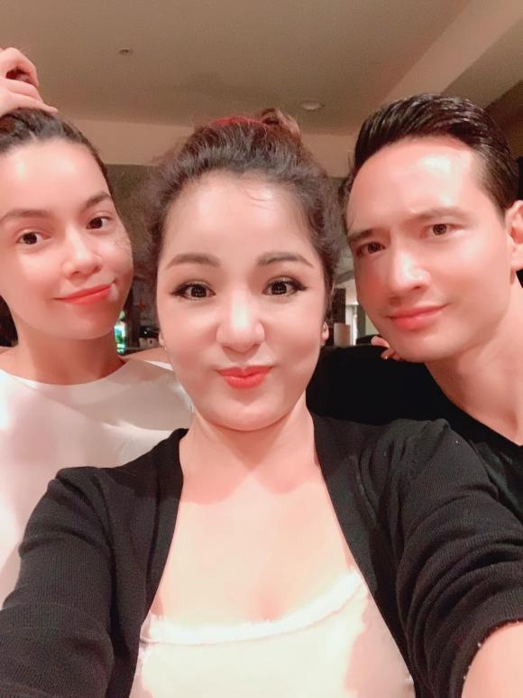 Tin giải trí sao Việt hôm nay (16/10): Sao Việt ăn mừng ĐT Việt Nam thắng trận, Hà Hồ được khen có tướng phu thê với Kim Lý tin giai tri sao viet hom nay 1610 sao viet an mung dt viet nam thang tran ha ho duoc khen co tuong phu the voi kim ly