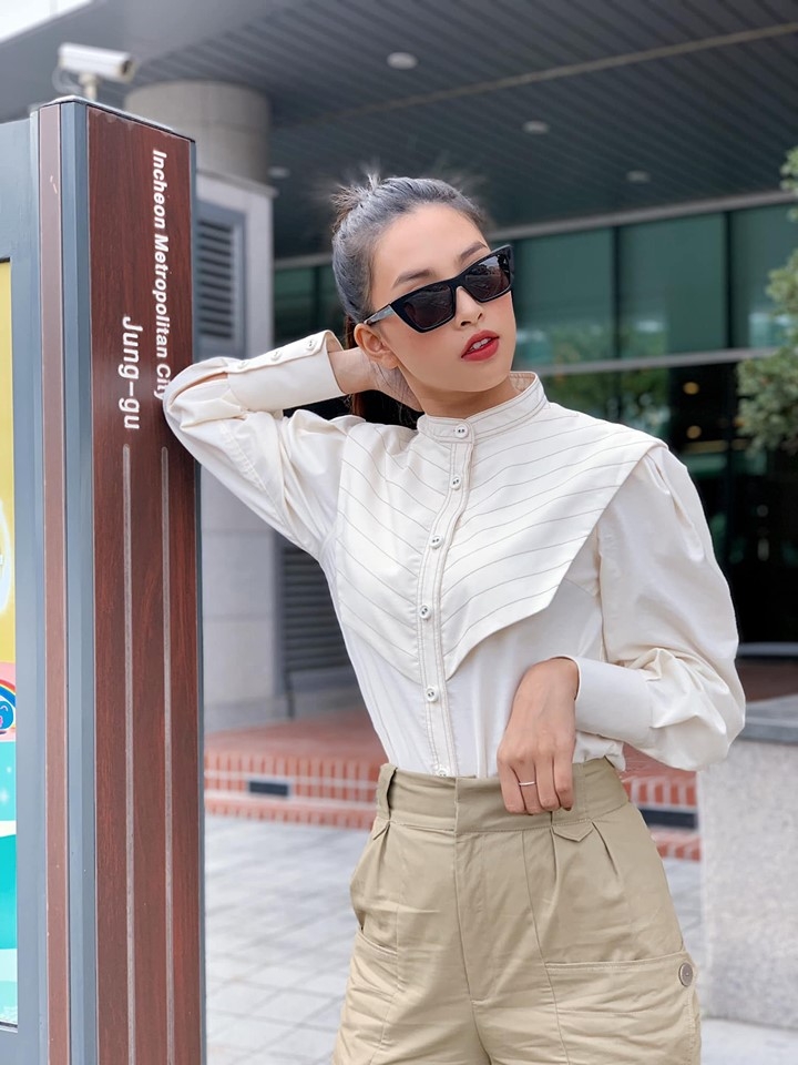 Bản tin Hoa hậu ngày 20/10: Tiểu Vy khoe sắc trên đường phố Hàn Quốc, H'Hen Niê không thể sang Mỹ ban tin hoa hau ngay 2010 tieu vy khoe sac tren duong pho han quoc hoang thuy chot ngay sang my thi hoa hau hoan vu