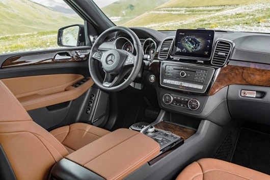 mercedes benz gls350d 2020 co gi noi bat