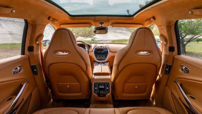 Aston Martin DBX vừa ra mắt có gì nổi bật? aston martin dbx vua ra mat co gi noi bat