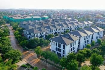 Ủy ban Chứng khoán yêu cầu VPS dừng chia nhỏ bất động sản thành 10.000 đồng bán cho nhà đầu tư