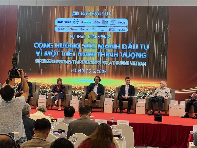 Việt Nam cần chủ động nắm bắt các xu thế của đầu tư toàn cầu Việt Nam cần ráo riết nắm bắt các xu thế của đầu tư toàn cầu ảnh 1