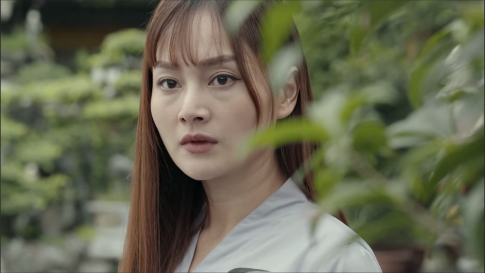Hồ sơ cá sấu - Tập 20 (tối 22/1): Lan phát hiện có người theo dõi Nguyệt Hồ sơ cá sấu - Tập 20 (tối 22/1): Lan phát hiện có người theo dõi Nguyệt