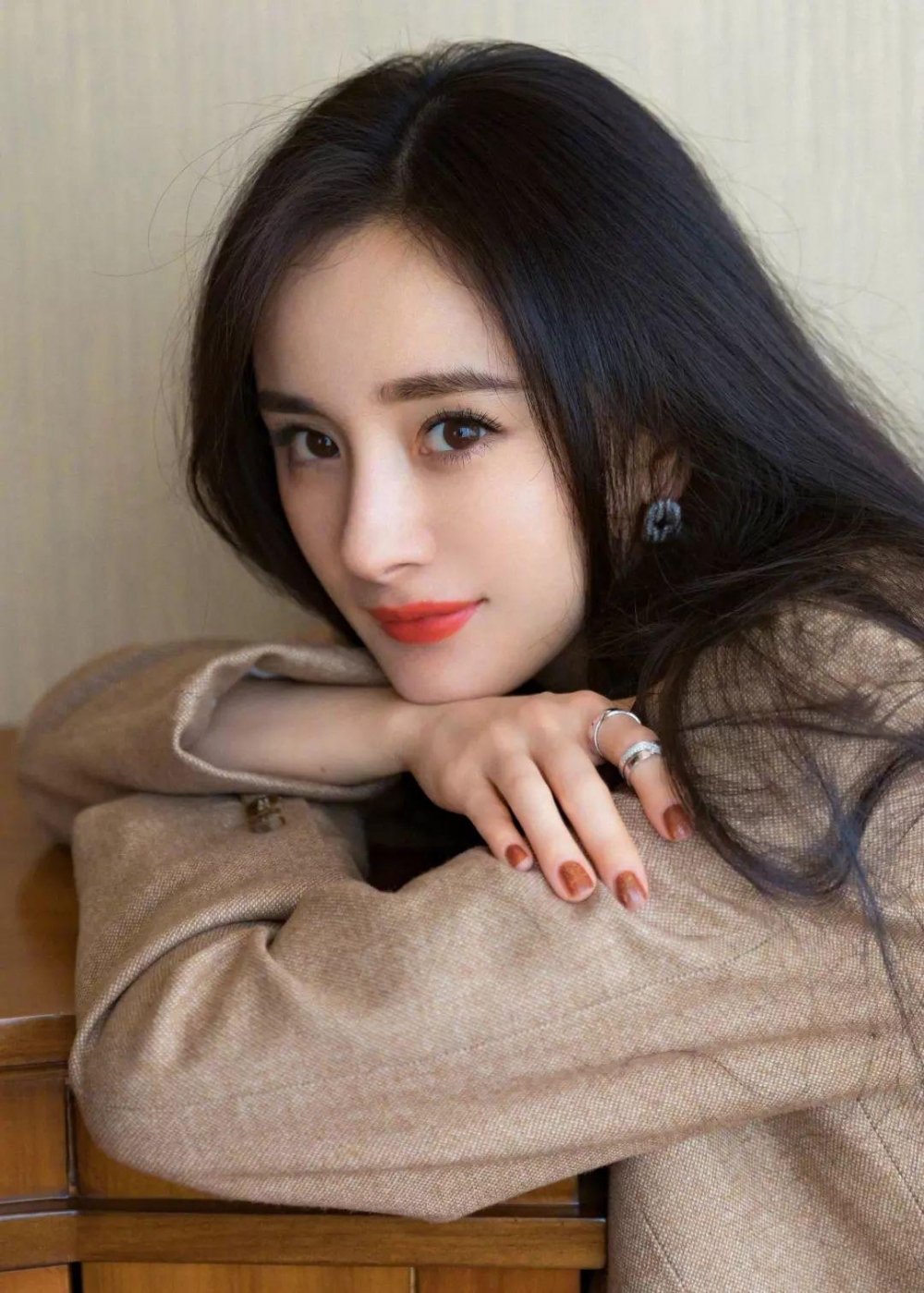Tử vi hôm nay 28/7/2021: Tuổi nào được thần Tài gõ cửa? Tử vi hôm nay 28/7/2021: Tuổi nào được thần Tài gõ cửa?