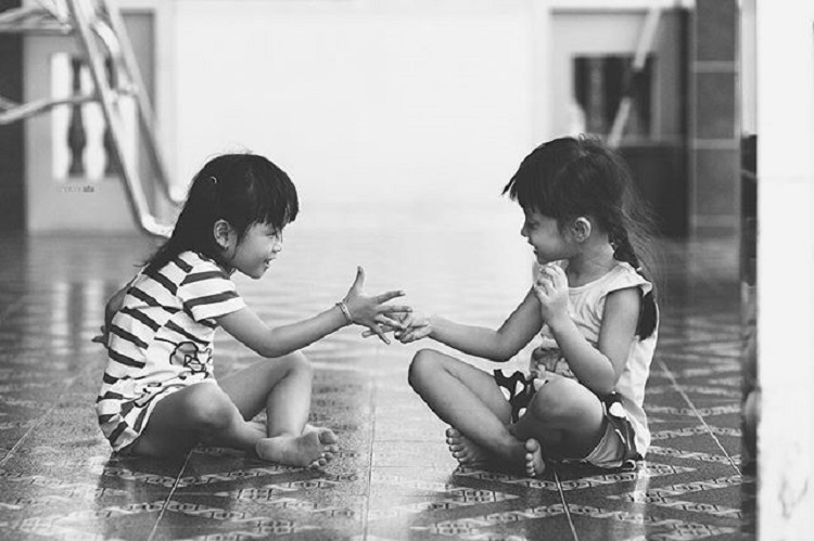 Những trò chơi cha mẹ chơi cùng con dịp nghỉ lễ Quốc khánh 2/9 Những trò chơi cha mẹ chơi cùng con dịp nghỉ lễ Quốc khánh 2/9