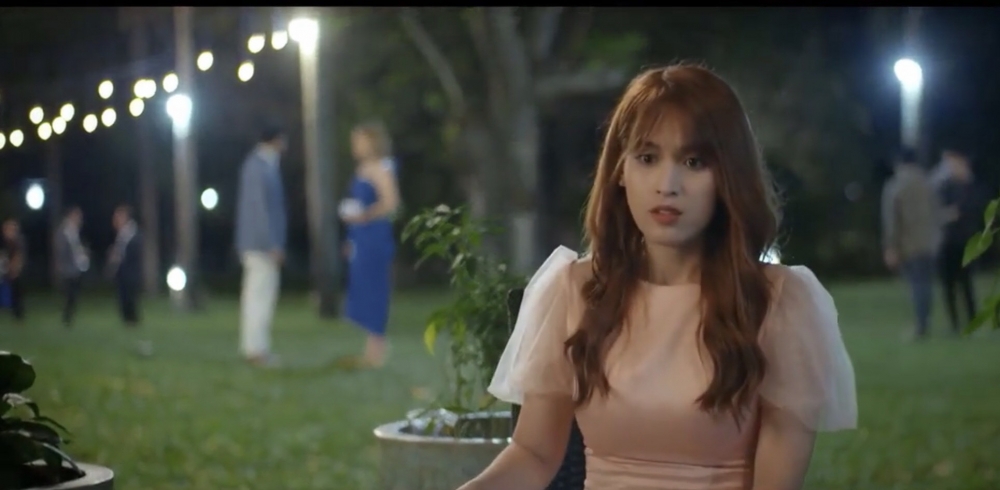 Trói buộc yêu thương - Tập 8 (tối 6/10): Bị ép vào đường cùng Phương tìm đến nhà bà Lan đòi công bằng Trói buộc yêu thương - Tập 8 (tối 6/10): Bị ép vào đường cùng Phương tìm đến nhà bà Lan đòi công bằng