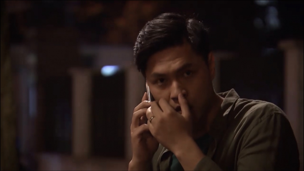 Lửa ấm - Tập 15 (tối 21/10): Hiền nghe thấy giọng con gái vọng lại từ máy Tiến Lửa ấm - Tập 15 (tối 21/10): Hiền nghe thấy giọng con gái vọng lại từ máy Tiến