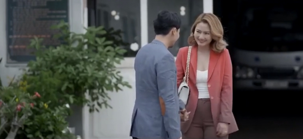 Trói buộc yêu thương - Tập 18 (tối 28/10): Dung - Thanh đến tận nhà ông Phong theo dõi mẹ Trói buộc yêu thương - Tập 18 (tối 28/10): Dung - Thanh đến tận nhà ông Phong theo dõi mẹ